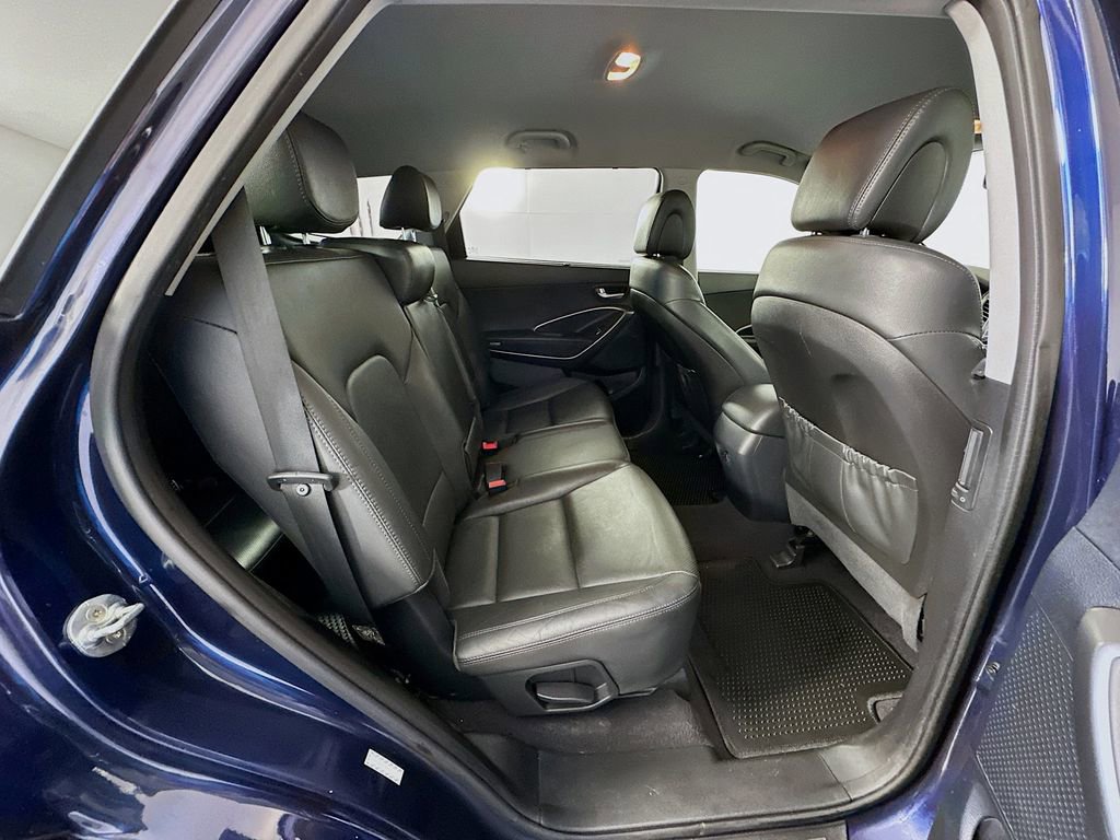 Used 2017 Hyundai Santa Fe SE w/ SE Premium Package 02 image 25