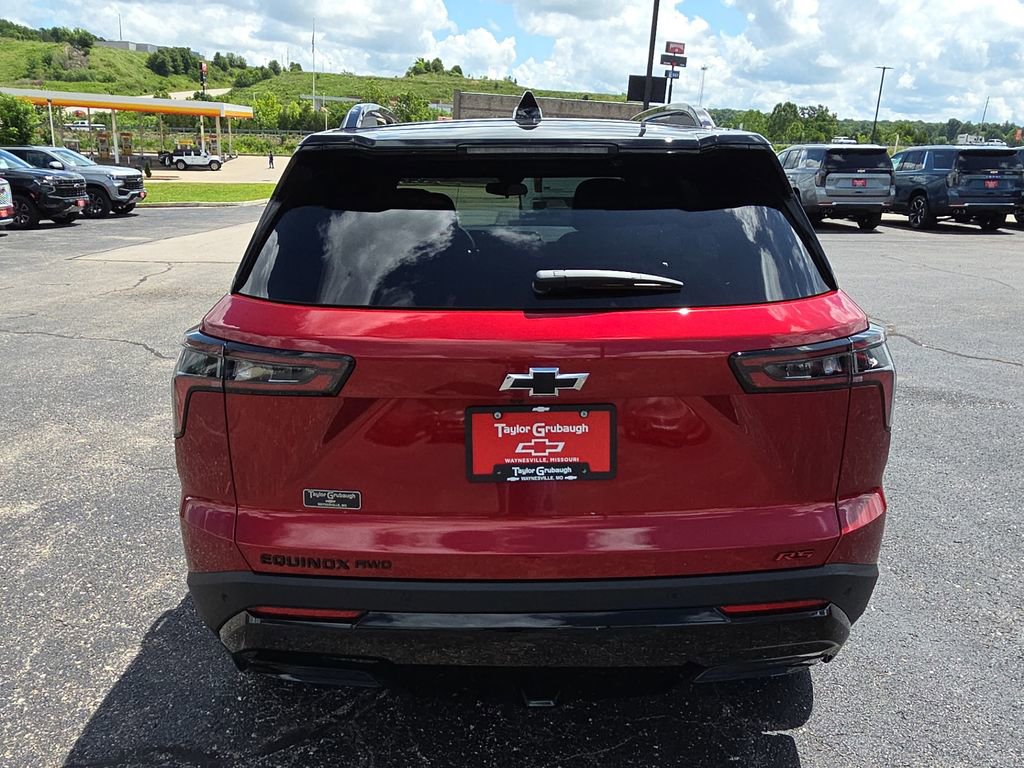 New 2026 Chevrolet Equinox RS w/ Convenience Package III AWD/4WD image 7