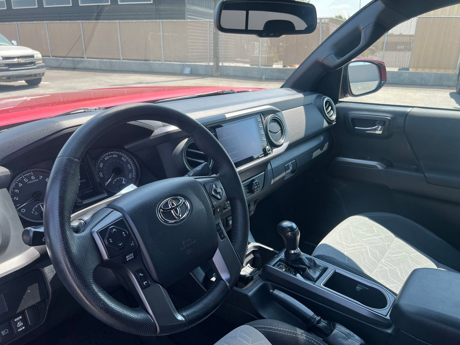 Used 2020 Toyota Tacoma 4x4 Double Cab image 33