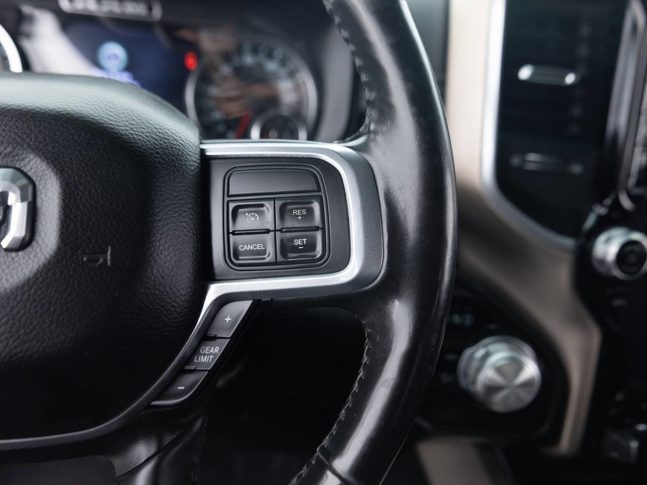 Used 2019 RAM 2500 Laramie w/ Night Edition AWD/4WD image 43