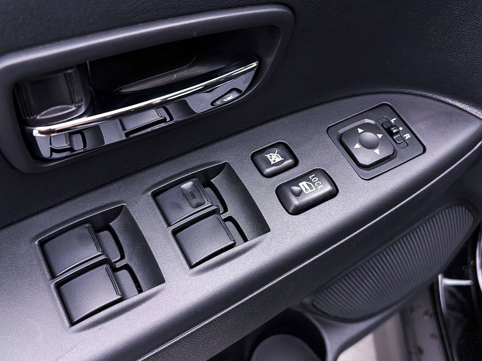 New 2026 Mitsubishi Outlander Sport AWD image 8