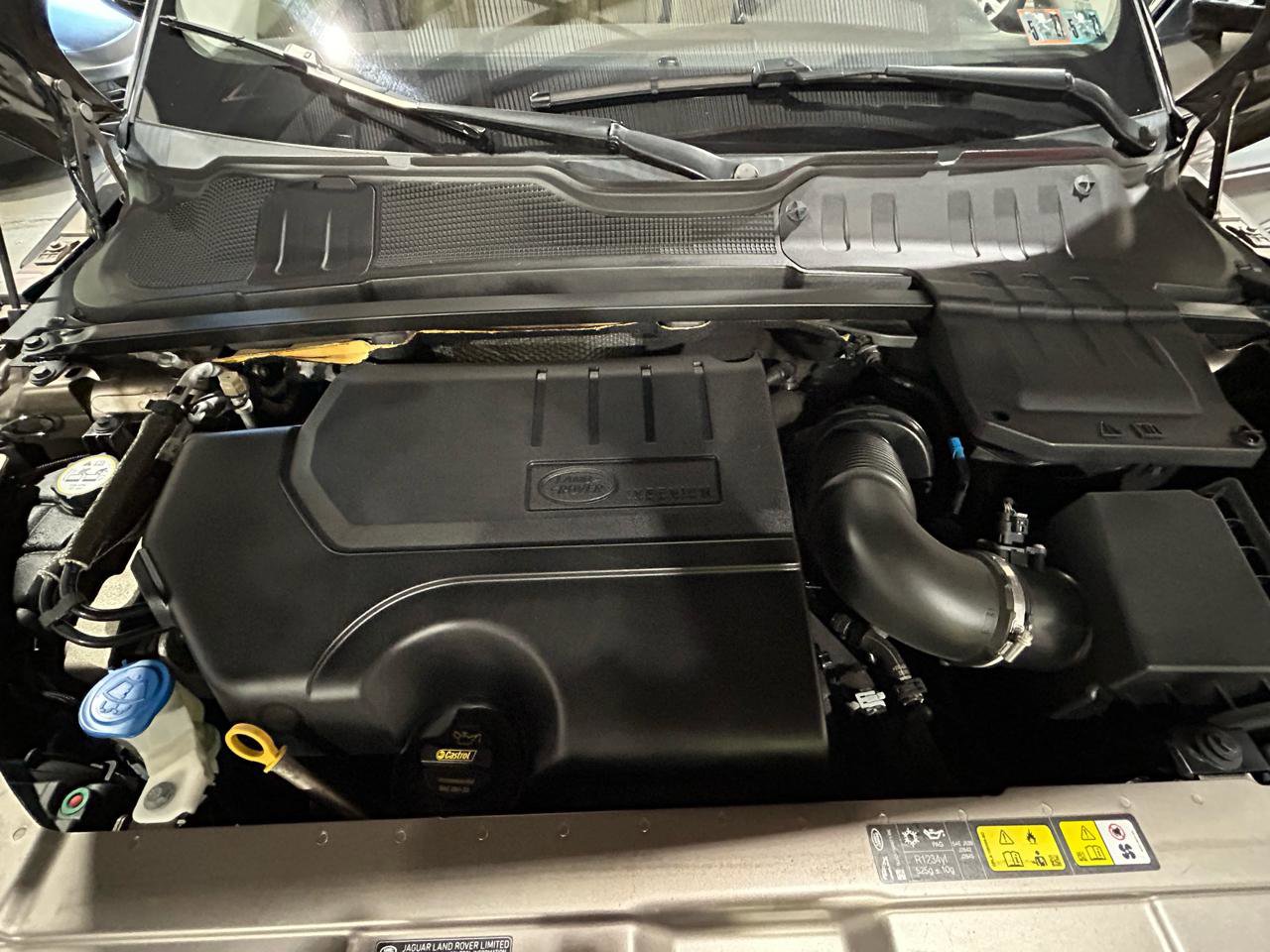 Used 2018 Land Rover Range Rover Evoque SE AWD/4WD image 10