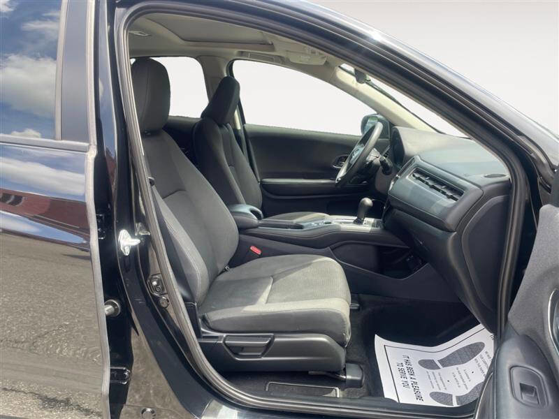 Used 2021 Honda HR-V EX image 11
