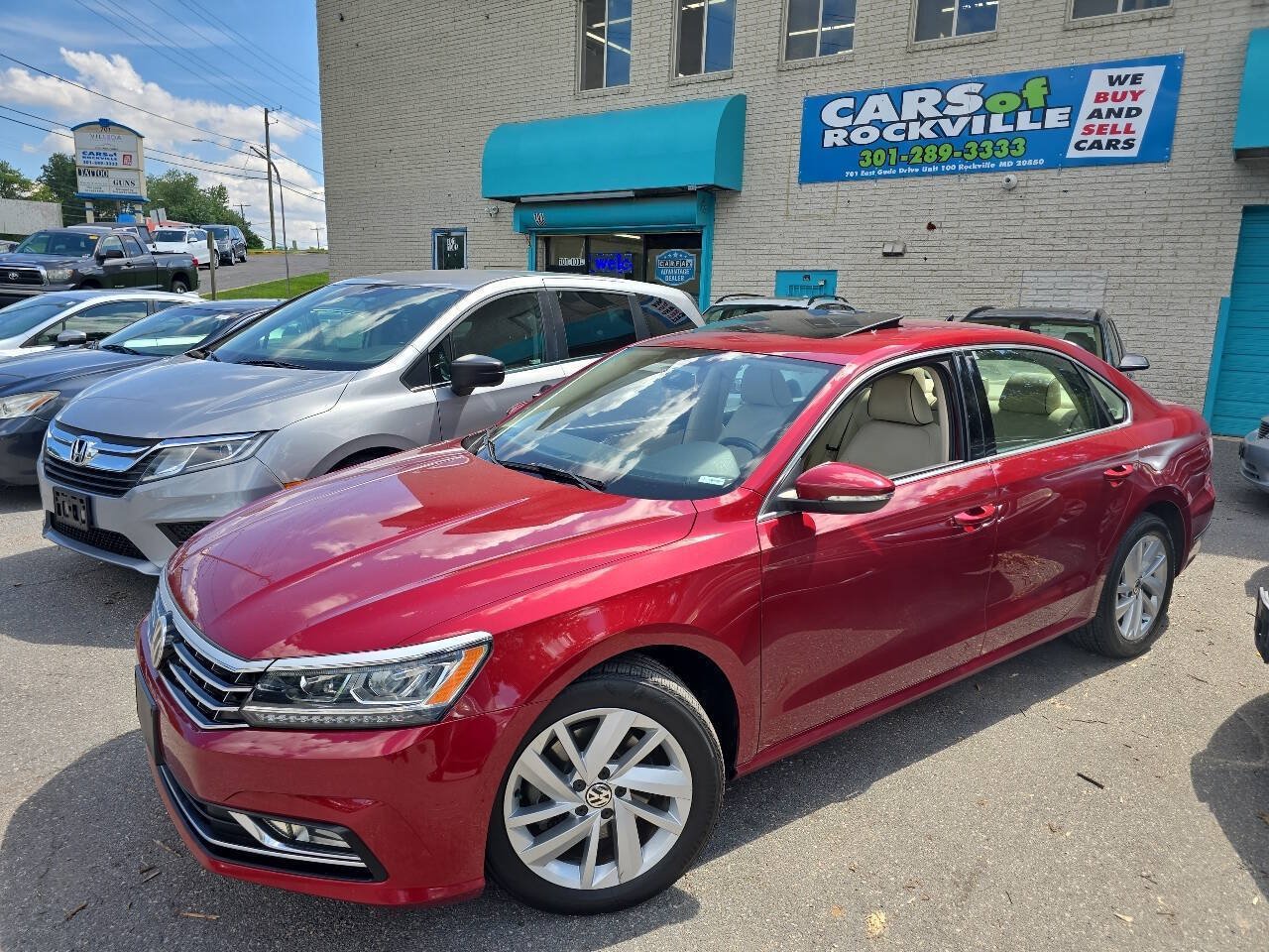 Used 2018 Volkswagen Passat 2.0T SE FWD image 4