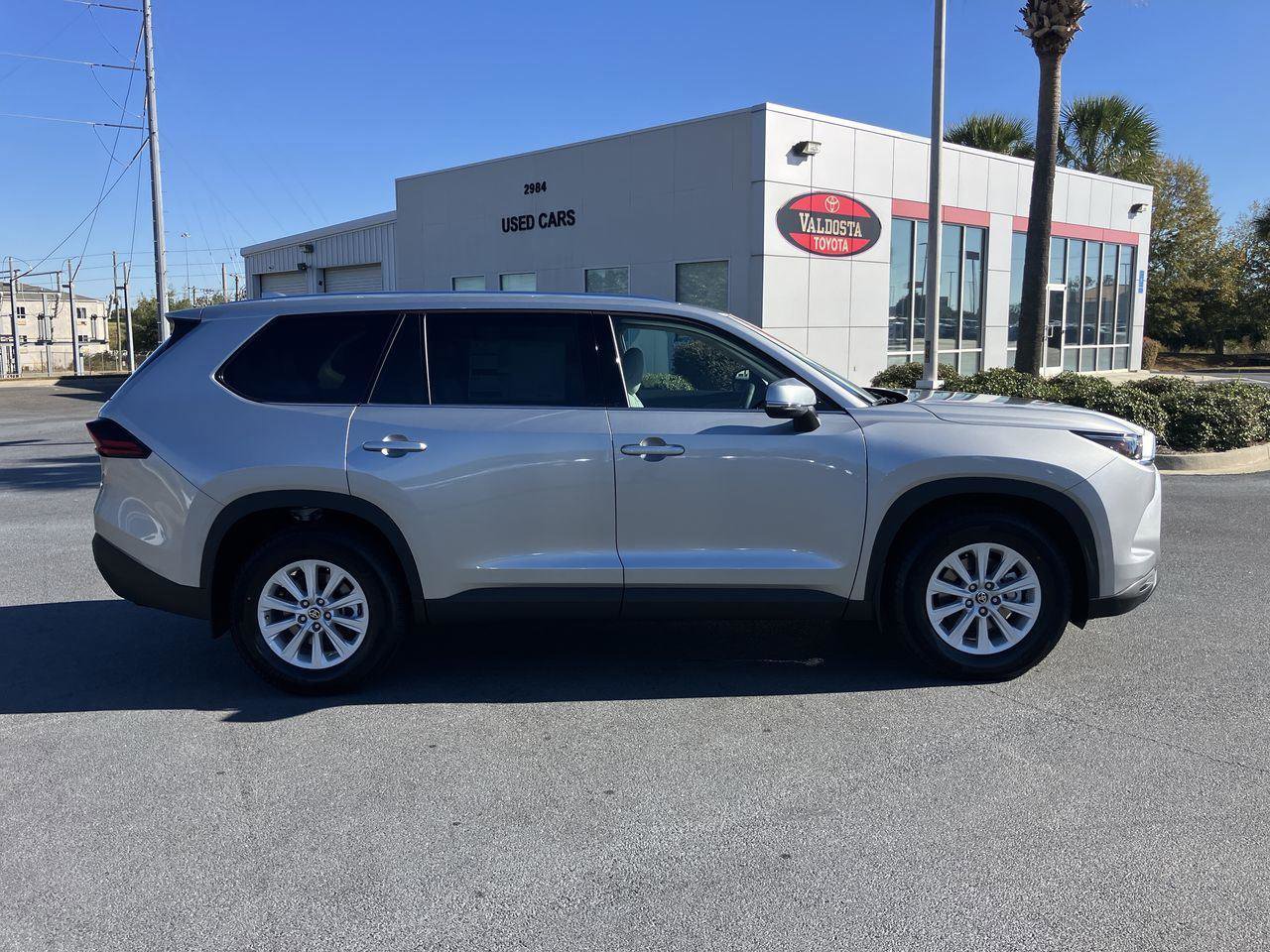 New 2026 Toyota Grand Highlander XLE image 6