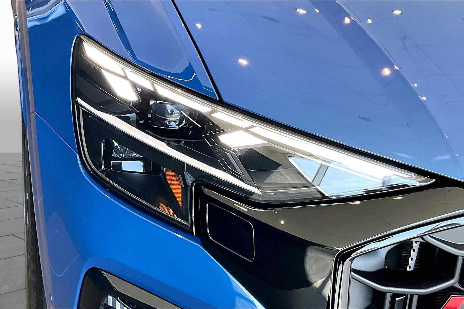 New 2026 Audi SQ8 Premium Plus AWD/4WD image 13