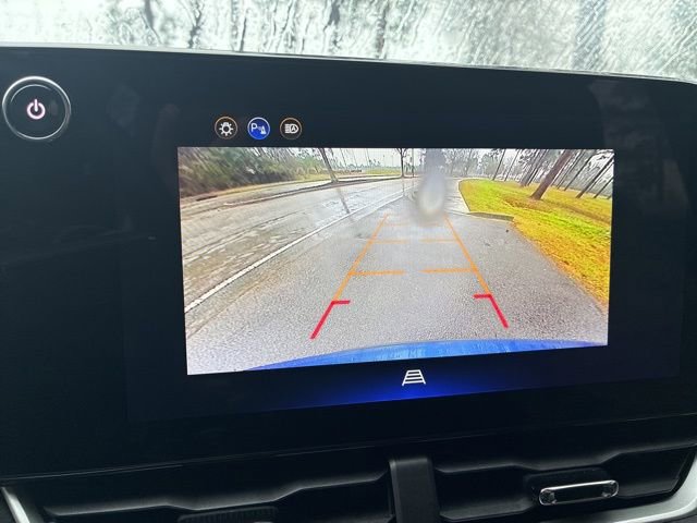 Used 2025 Chevrolet Equinox LT image 30