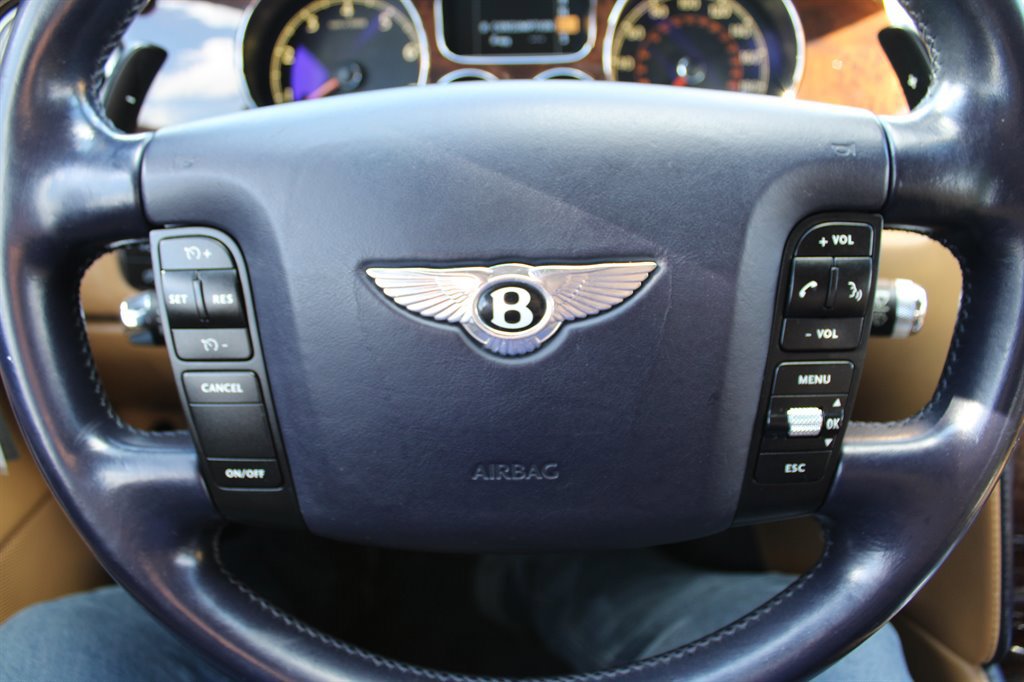 Used 2005 Bentley Continental GT image 21