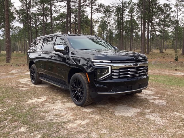 New 2025 Chevrolet Suburban Premier image 6