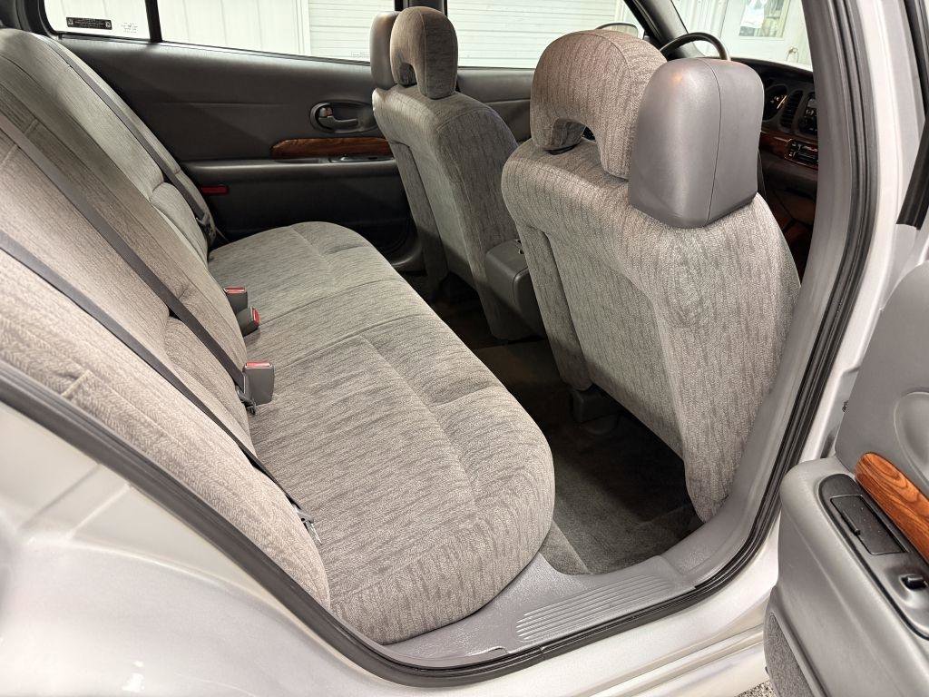 Used 2003 Buick Le Sabre Custom FWD image 29