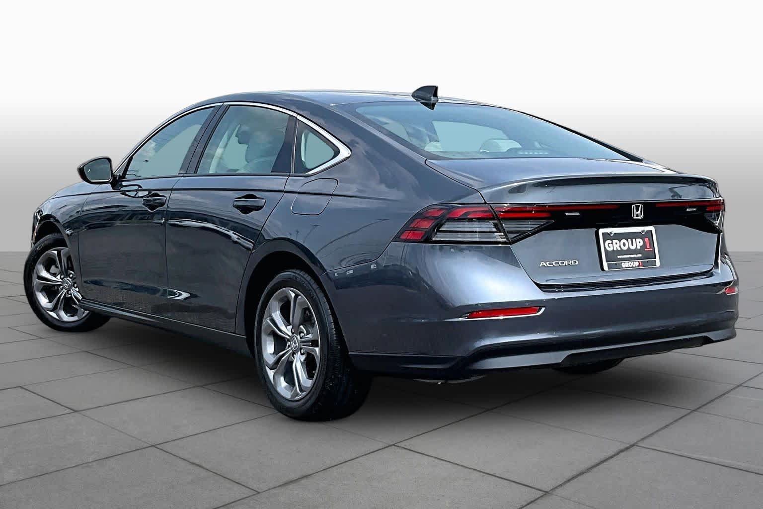 Used 2024 Honda Accord EX image 11