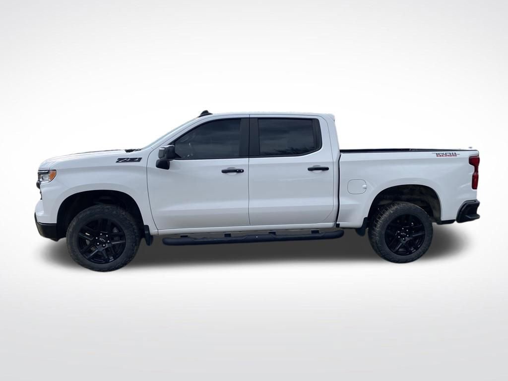 Used 2023 Chevrolet Silverado 1500 LT Trail Boss w/ Protection Package image 3