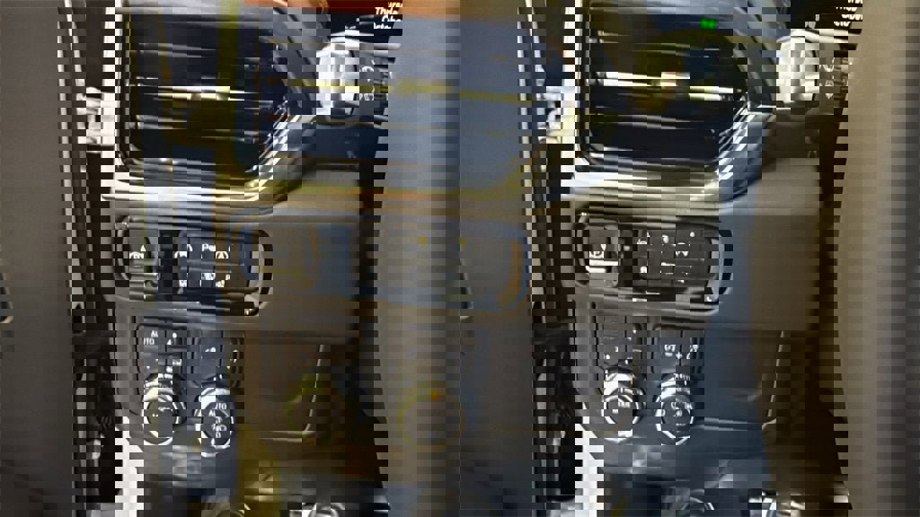 New 2026 GMC Yukon XL Denali w/ Sun & Power Step Package image 33