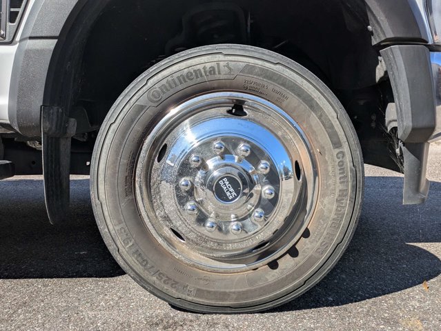 Used 2023 Ford F550 4x4 Regular Cab Super Duty image 10