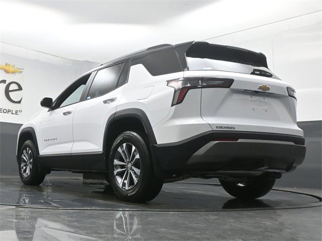 New 2026 Chevrolet Equinox LT w/ LPO, Floor Liner Package image 5