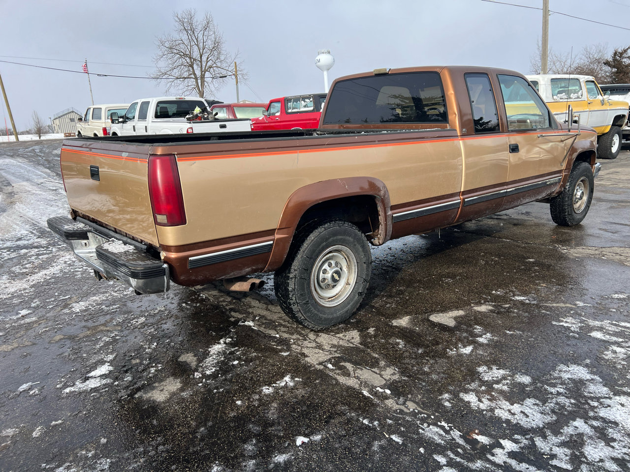Used 1989 Chevrolet Silverado 3500 4x4 Extended Cab image 4