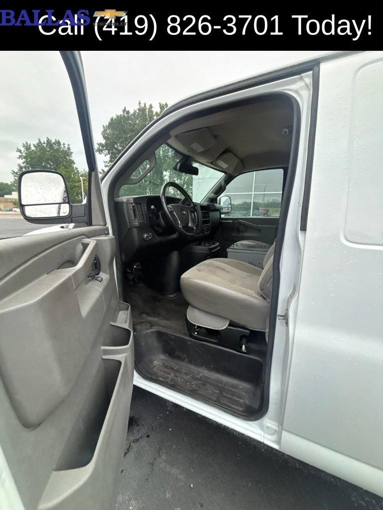 Certified 2019 Chevrolet Express 2500 w/ Driver Convenience Package RWD image 17
