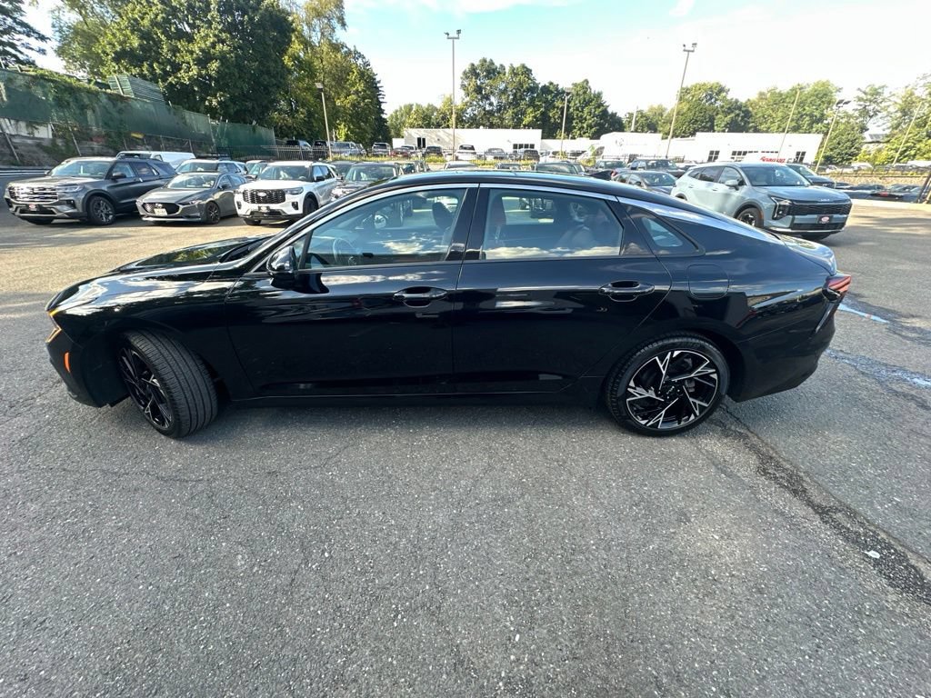 Used 2025 Kia K5 GT-Line w/ GT-Line Premium Package FWD image 3