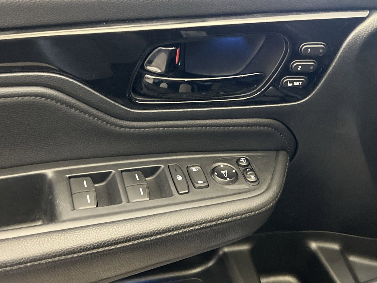 Used 2021 Honda Odyssey Elite image 14