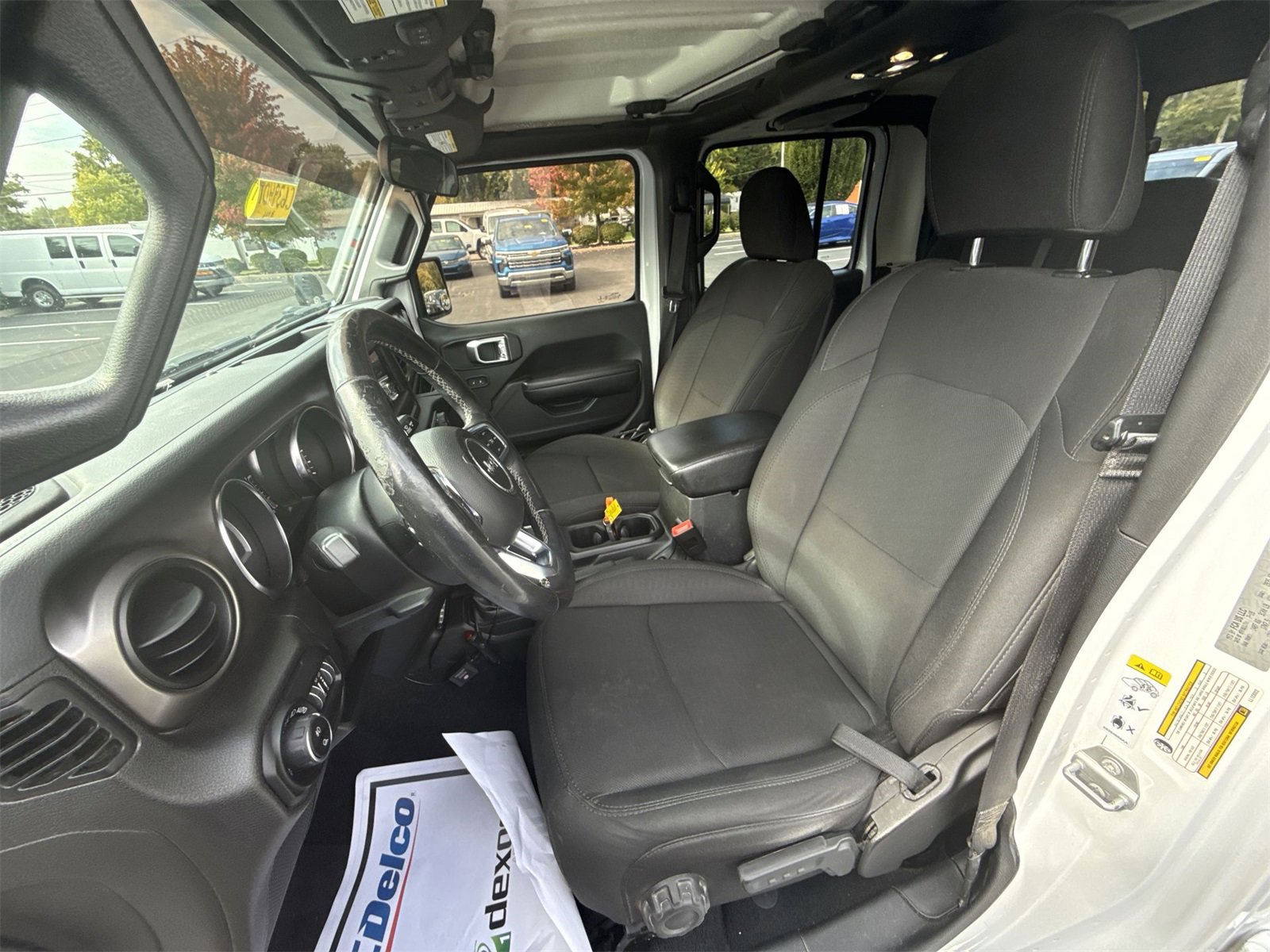 Used 2020 Jeep Gladiator Sport w/ Quick Order Package 24S image 19