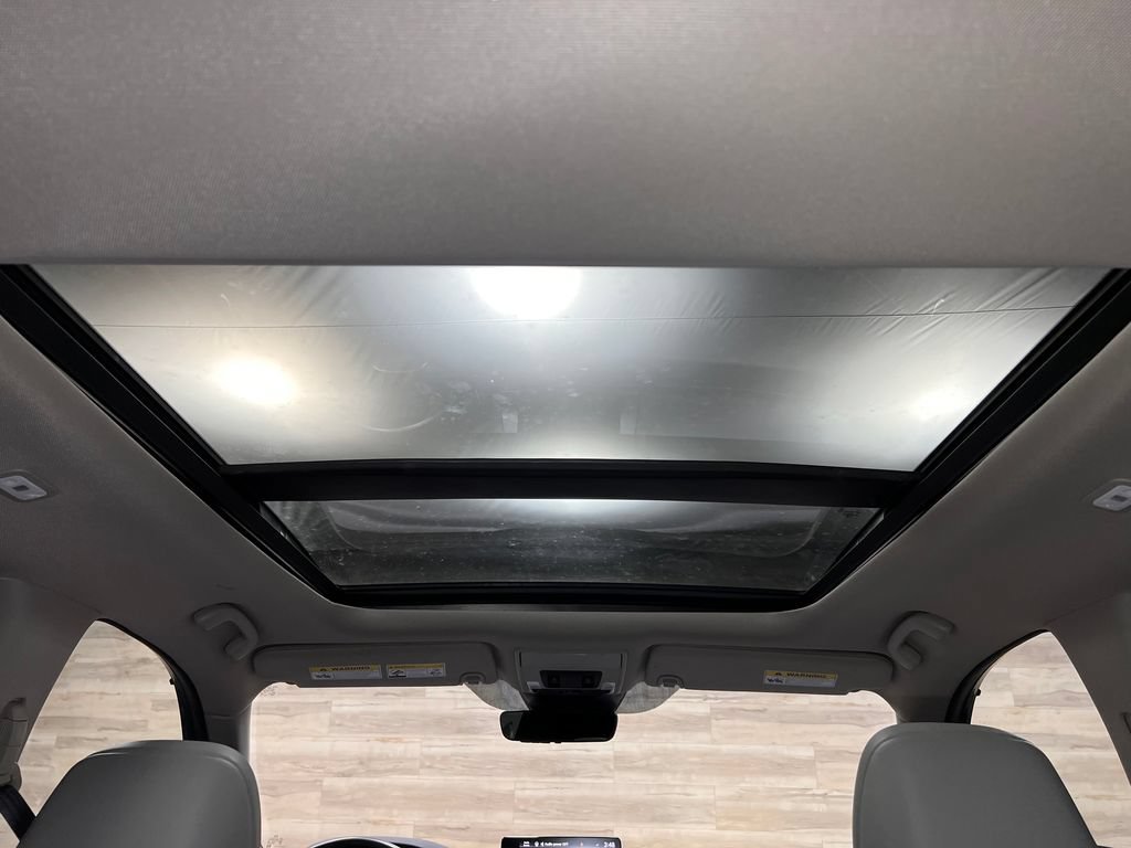 Used 2023 Honda Pilot Touring image 19