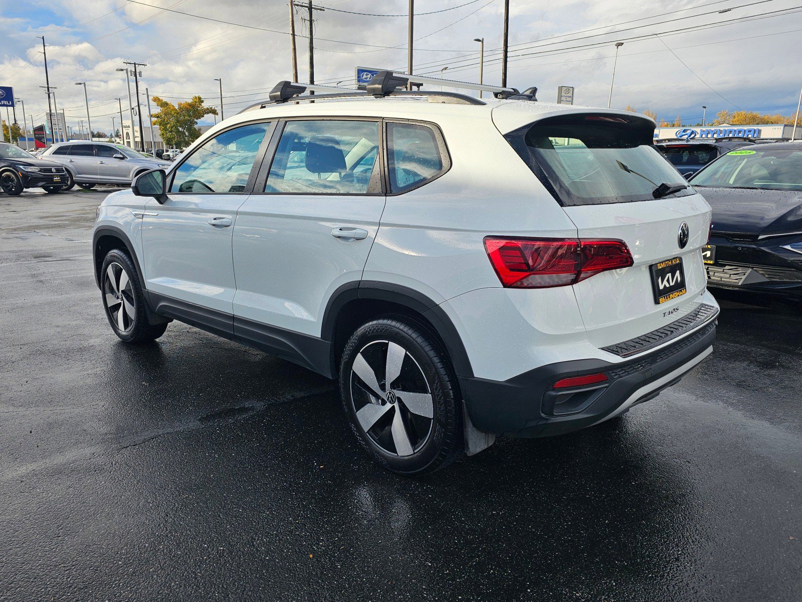 Used 2024 Volkswagen Taos S image 5