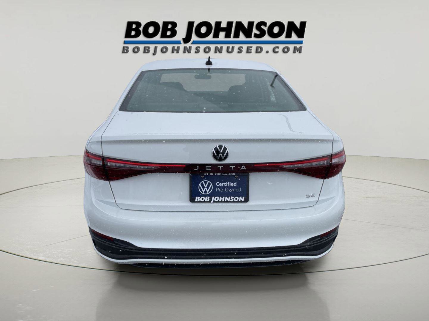 Used 2025 Volkswagen Jetta SE w/ Sunroof Package image 6