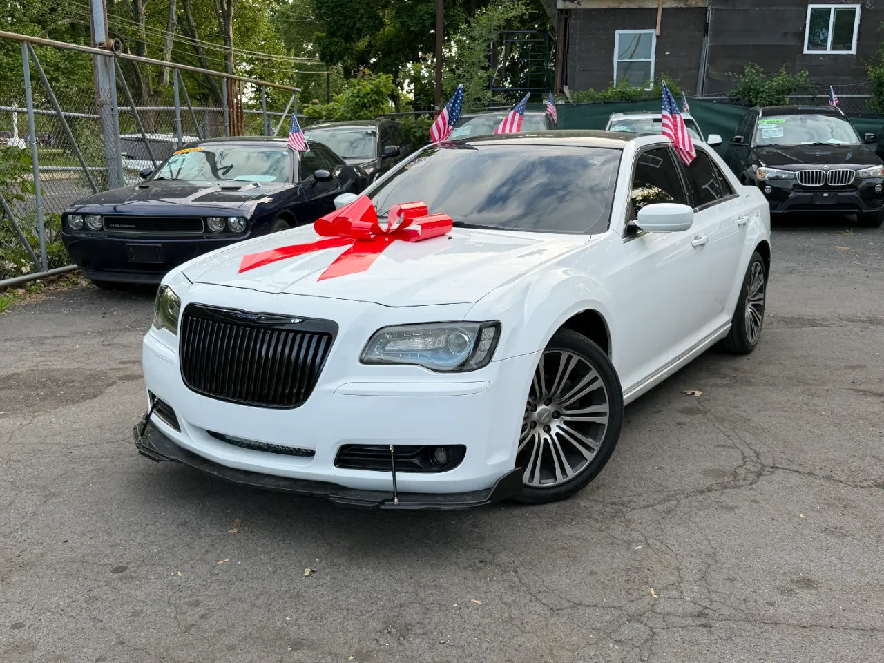 Used 2012 Chrysler 300 S RWD image 6