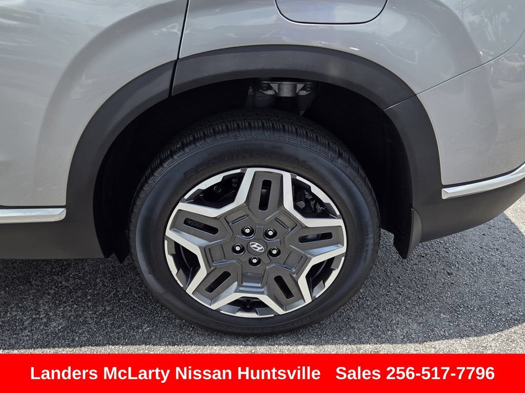 Used 2023 Hyundai Santa Fe SEL Premium AWD/4WD image 12