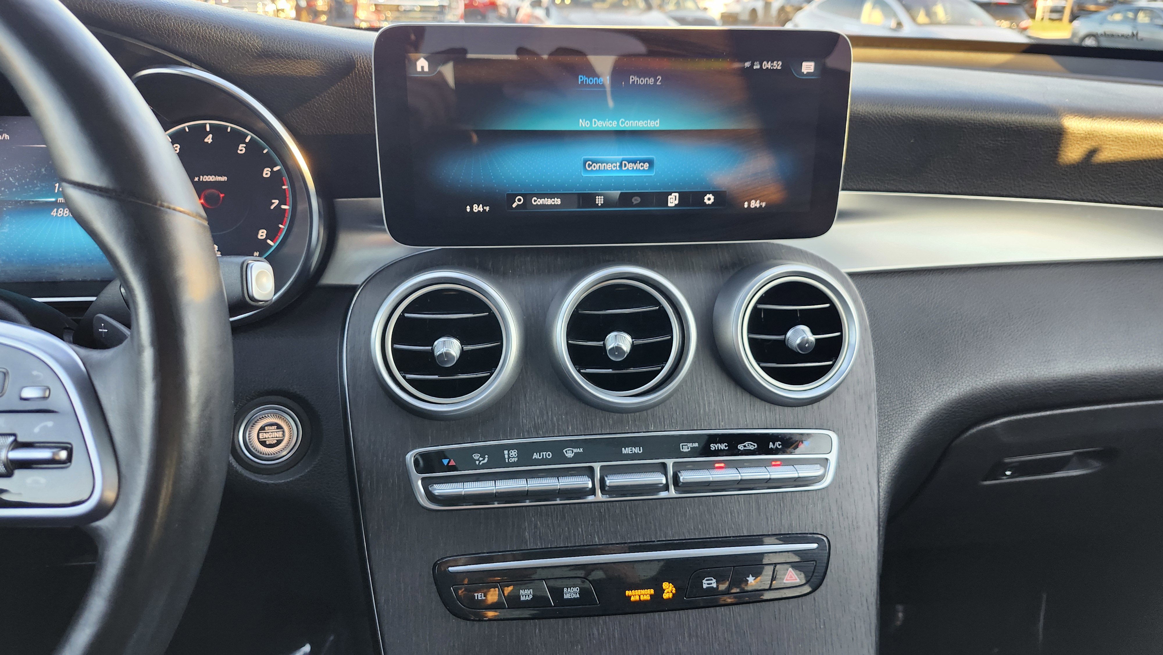 Used 2020 Mercedes-Benz GLC 300 4MATIC w/ Exterior Lighting Package image 25