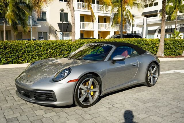Used 2021 Porsche 911 Carrera image 2