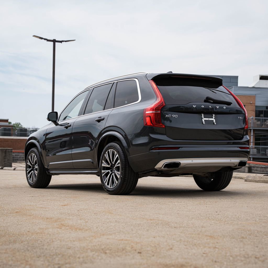 Used 2021 Volvo XC90 T5 Momentum w/ Advanced Package image 5