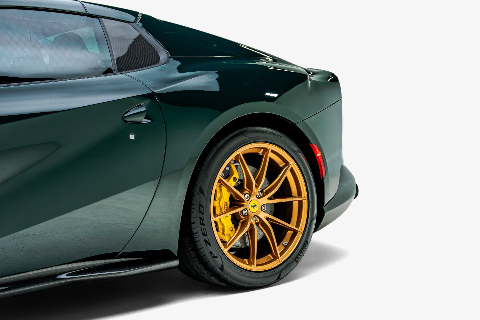 Used 2023 Ferrari 812 GTS RWD image 19