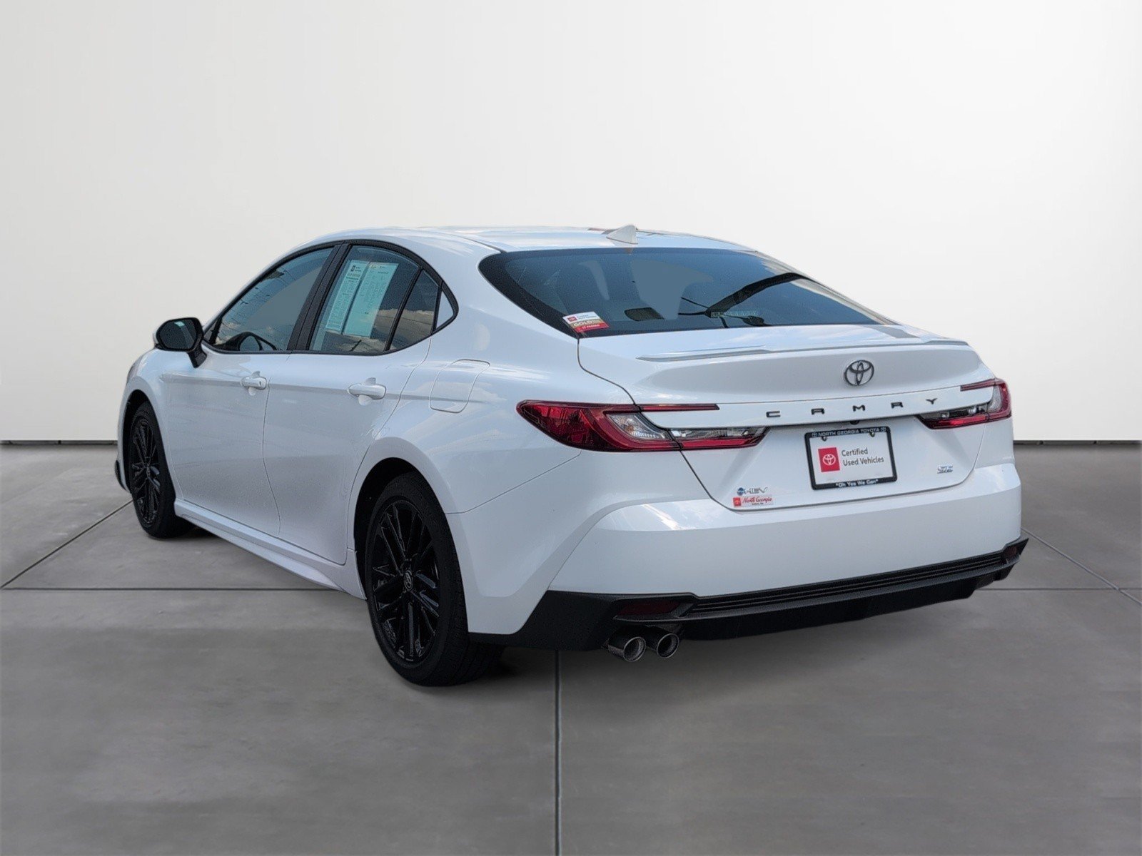 Certified 2026 Toyota Camry SE w/ Convenience Package FWD image 4