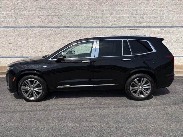 Used 2021 Cadillac XT6 Premium Luxury FWD image 4
