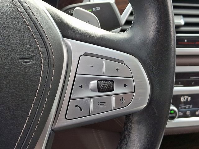 Used 2020 BMW 750i xDrive 750i xDrive image 26