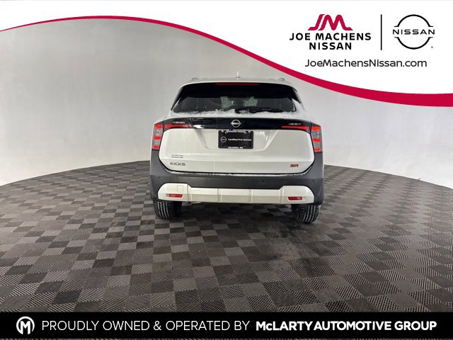Certified 2025 Nissan Kicks SR image 7