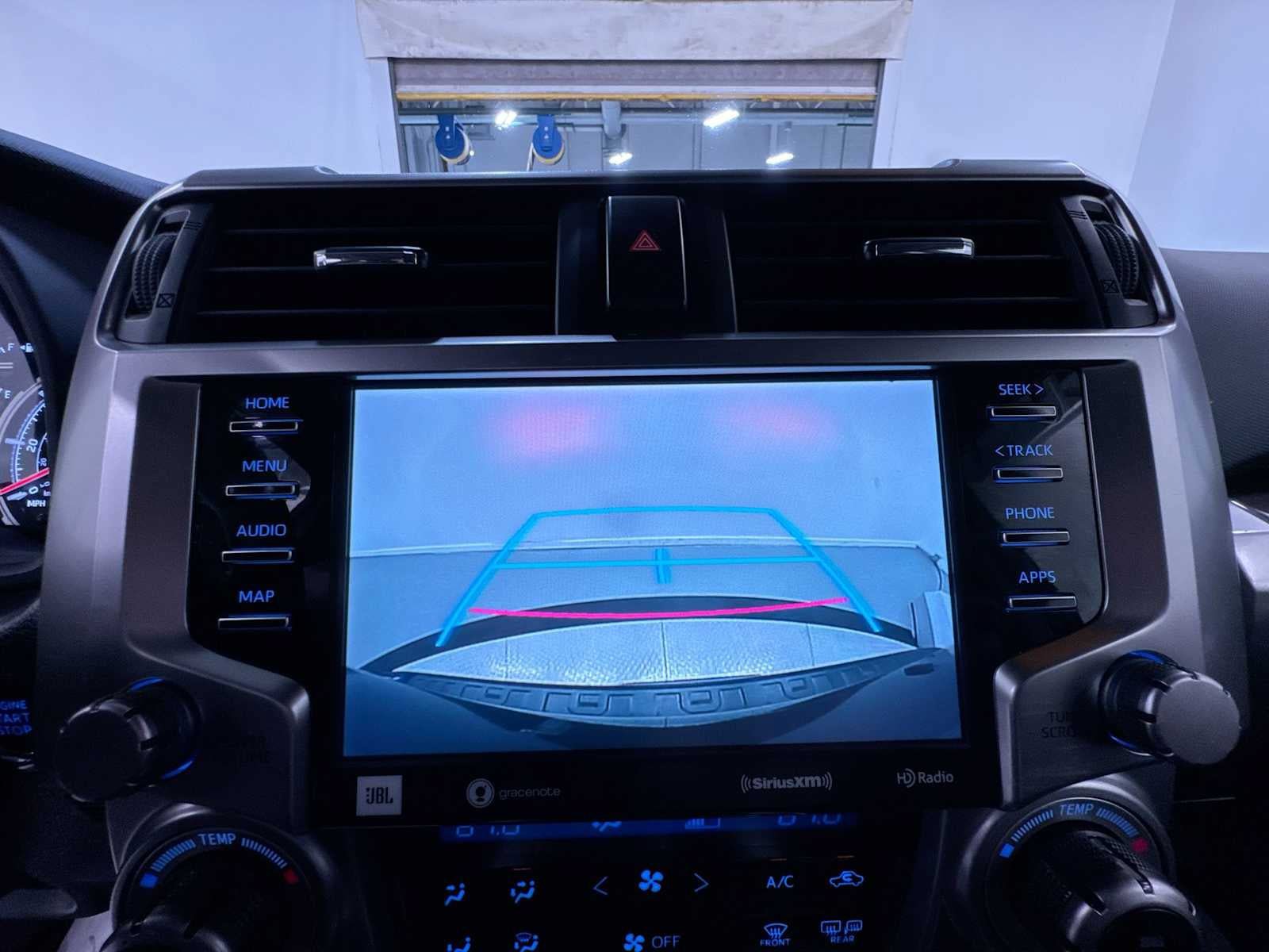 Used 2020 Toyota 4Runner Limited AWD/4WD image 28