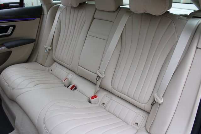 Used 2023 Mercedes-Benz EQS 580 4MATIC Sedan image 12
