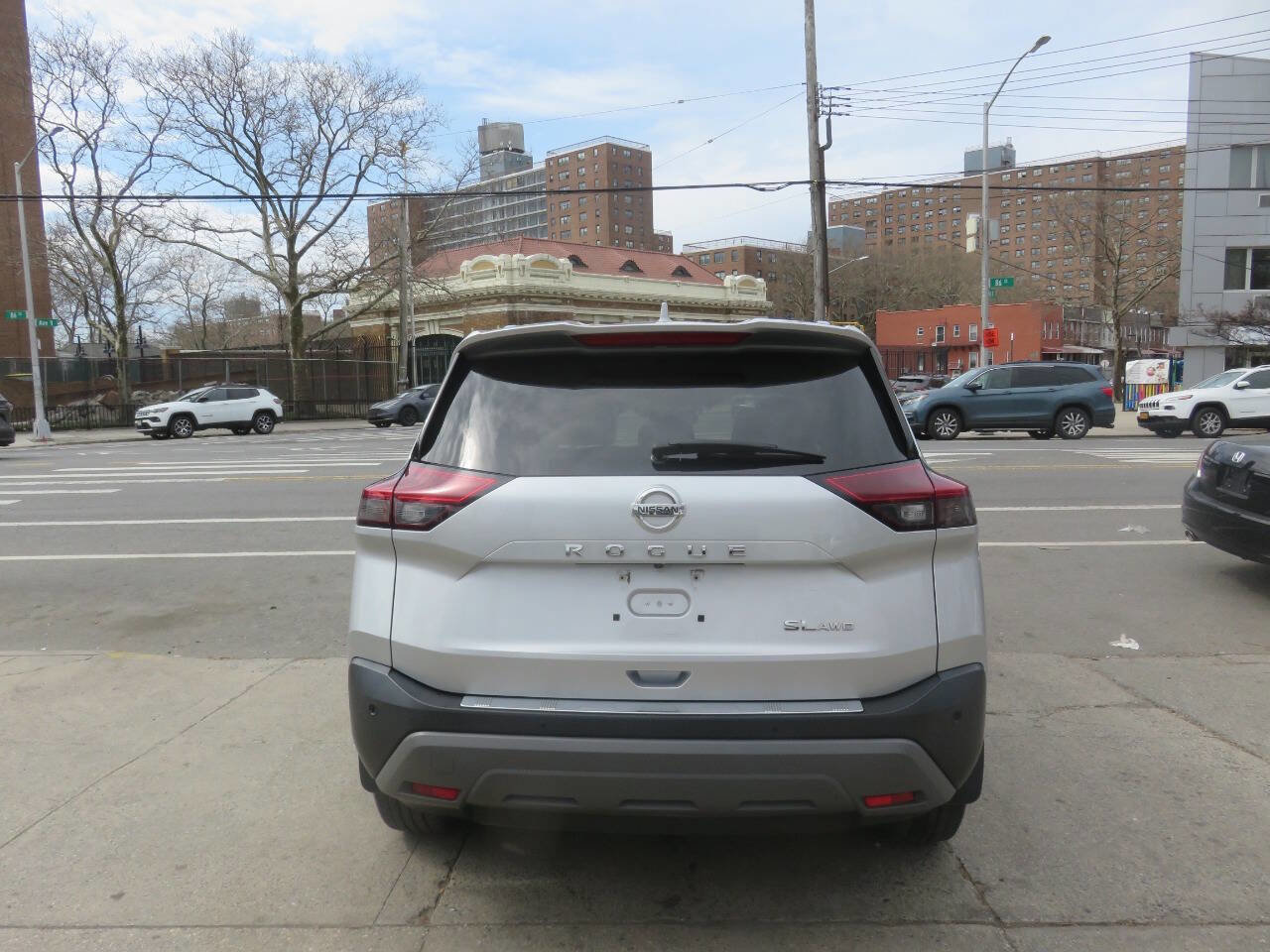 Used 2021 Nissan Rogue SL image 8