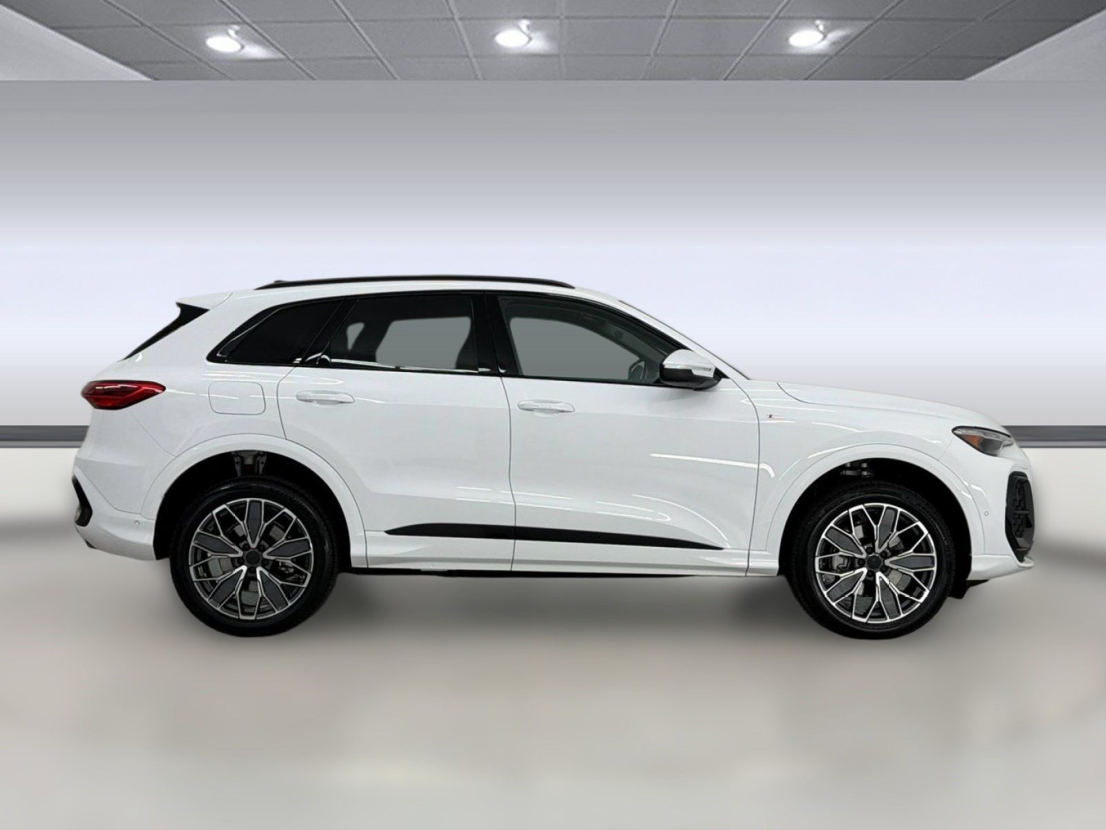 New 2026 Audi Q5 Premium Plus AWD/4WD image 8