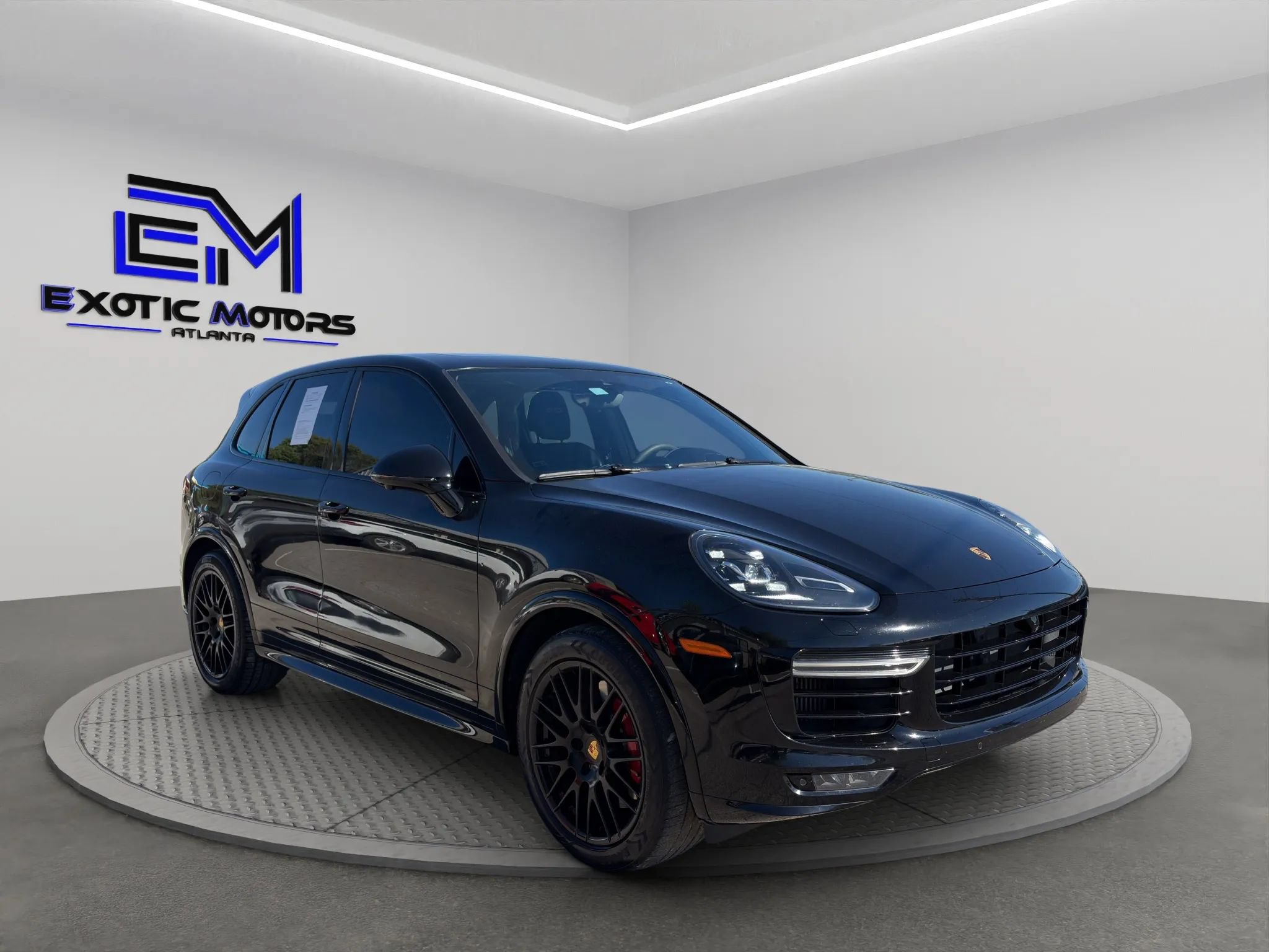 Used 2017 Porsche Cayenne GTS AWD/4WD image 7