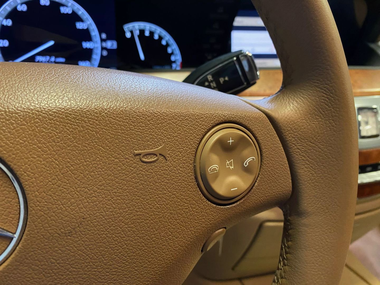 Used 2007 Mercedes-Benz S 550 Sedan image 17