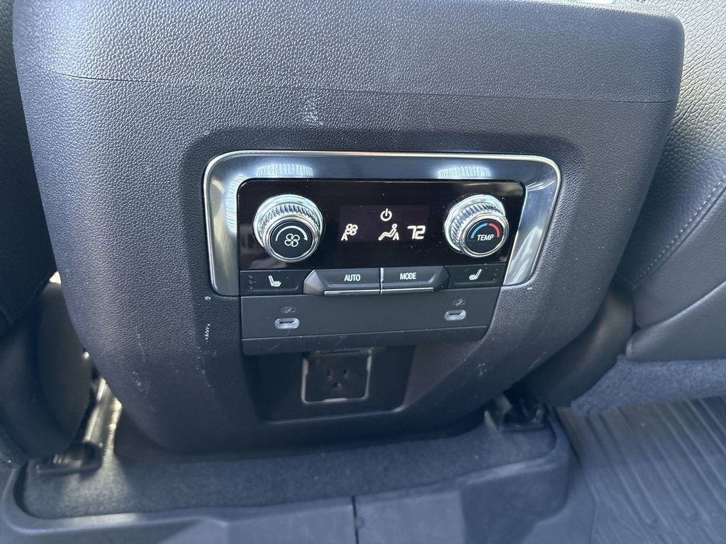 Certified 2021 GMC Yukon XL Denali w/ Advanced Technology Package image 24