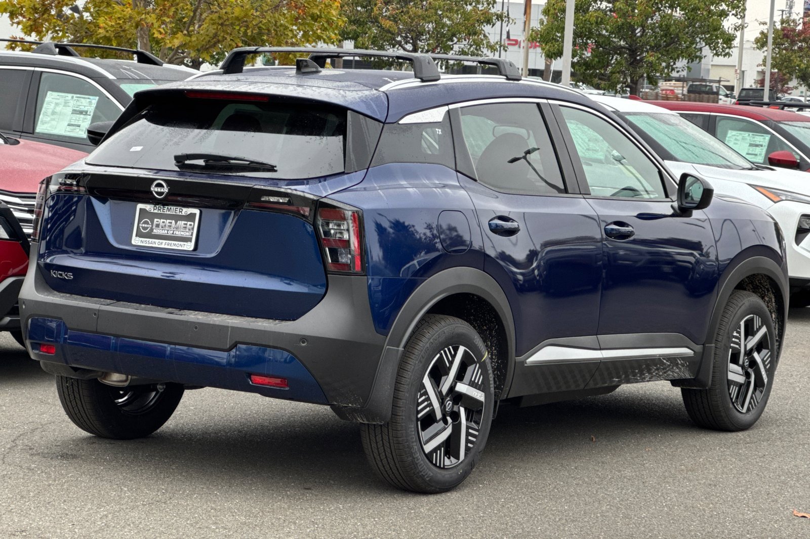 New 2026 Nissan Kicks SV w/ SV Premium Package image 4