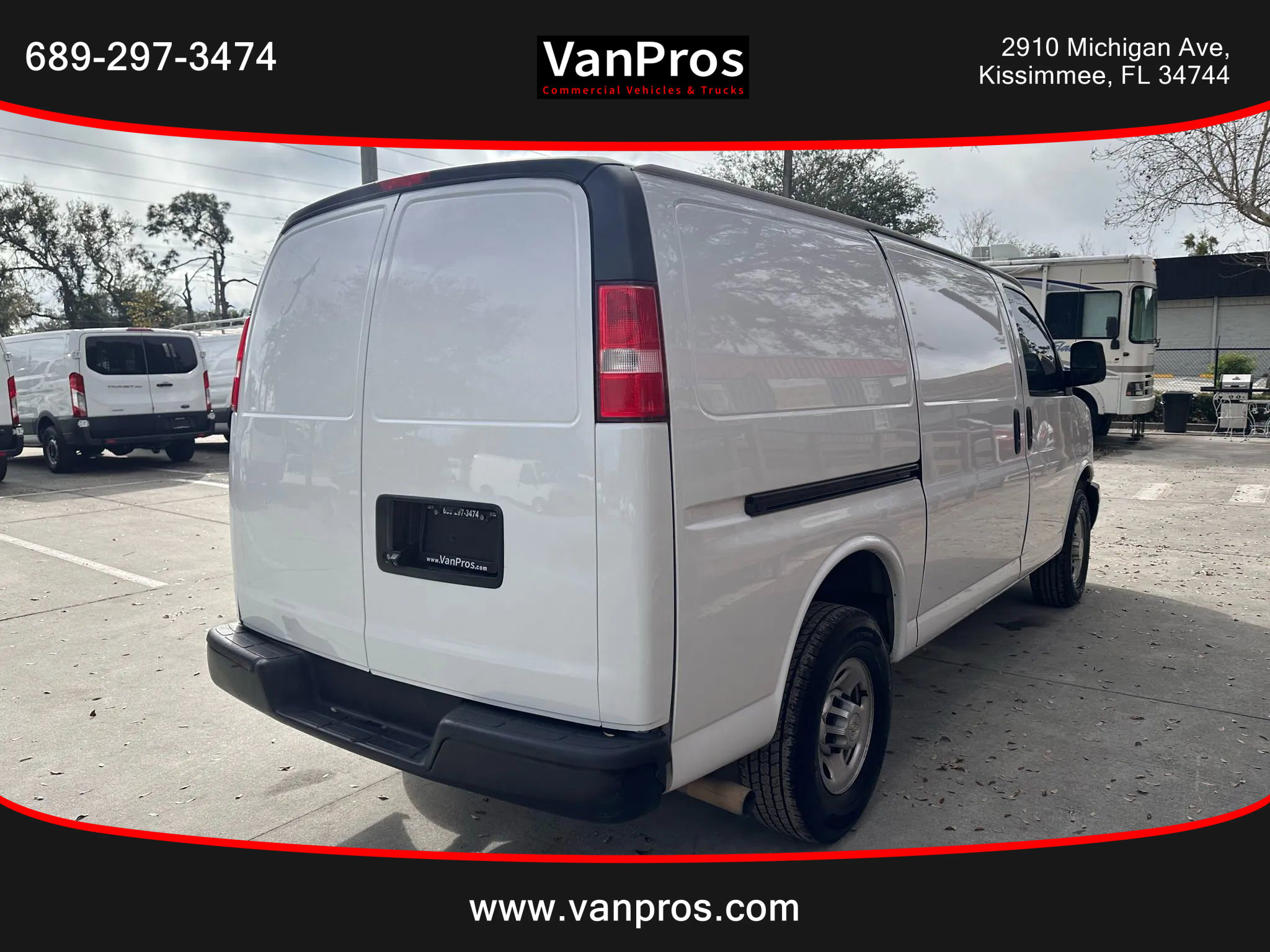 Used 2021 Chevrolet Express 2500 w/ Driver Convenience Package image 6