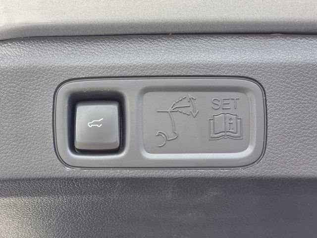 Used 2024 Ford Expedition Platinum image 35