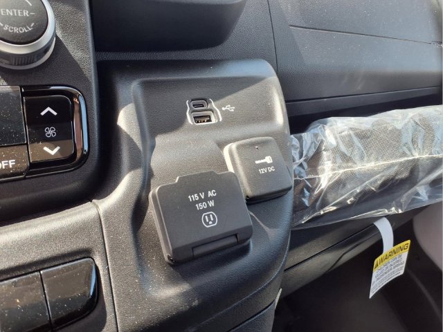 New 2026 RAM ProMaster 1500 w/ Convenience Group FWD image 17
