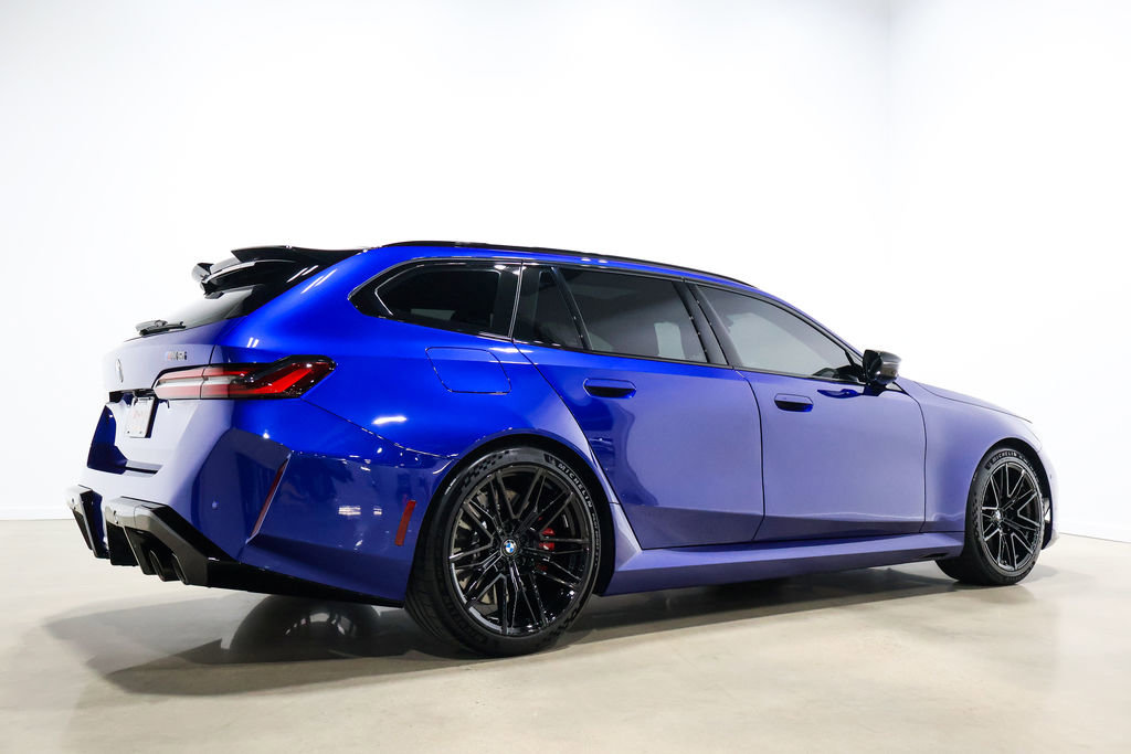 Used 2025 BMW M5 Touring image 81