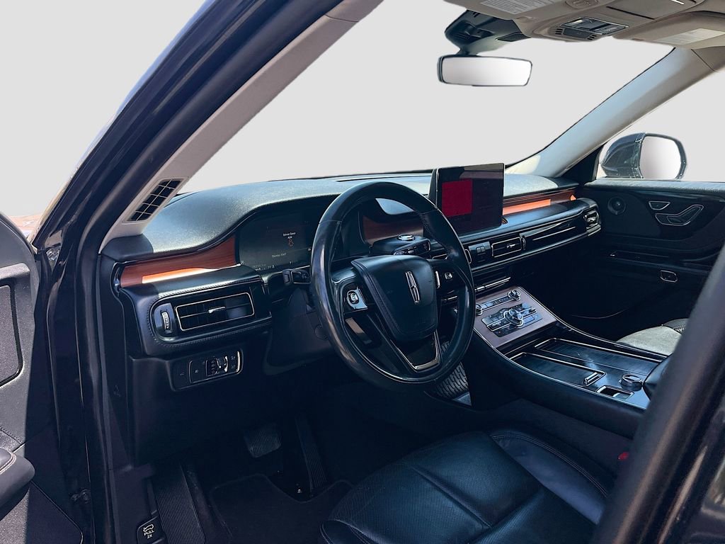 Used 2020 Lincoln Aviator Reserve RWD image 9